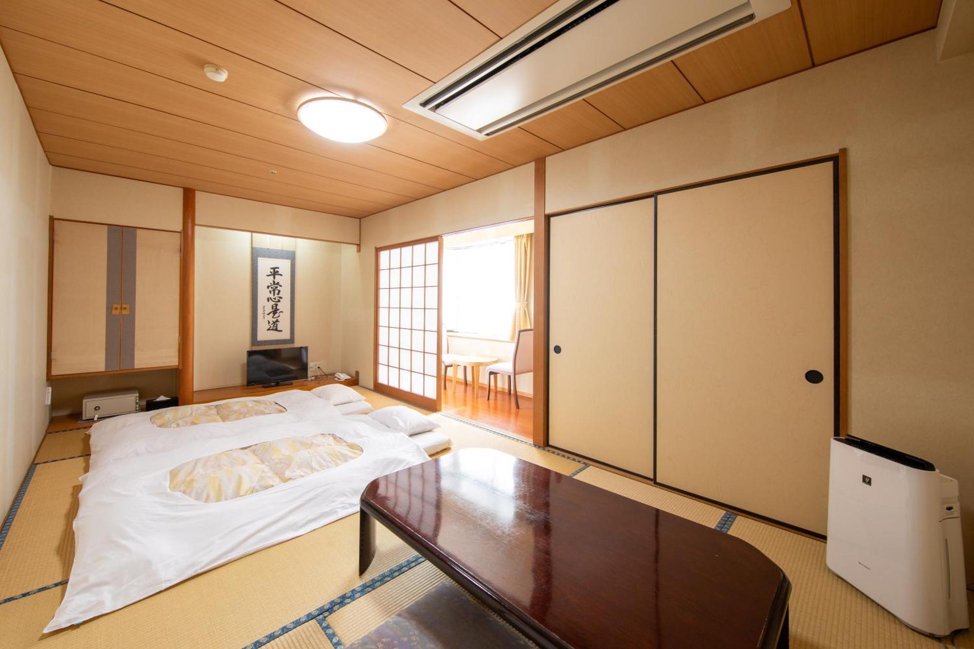 Yufuin Hotel Shuhokan Extérieur photo